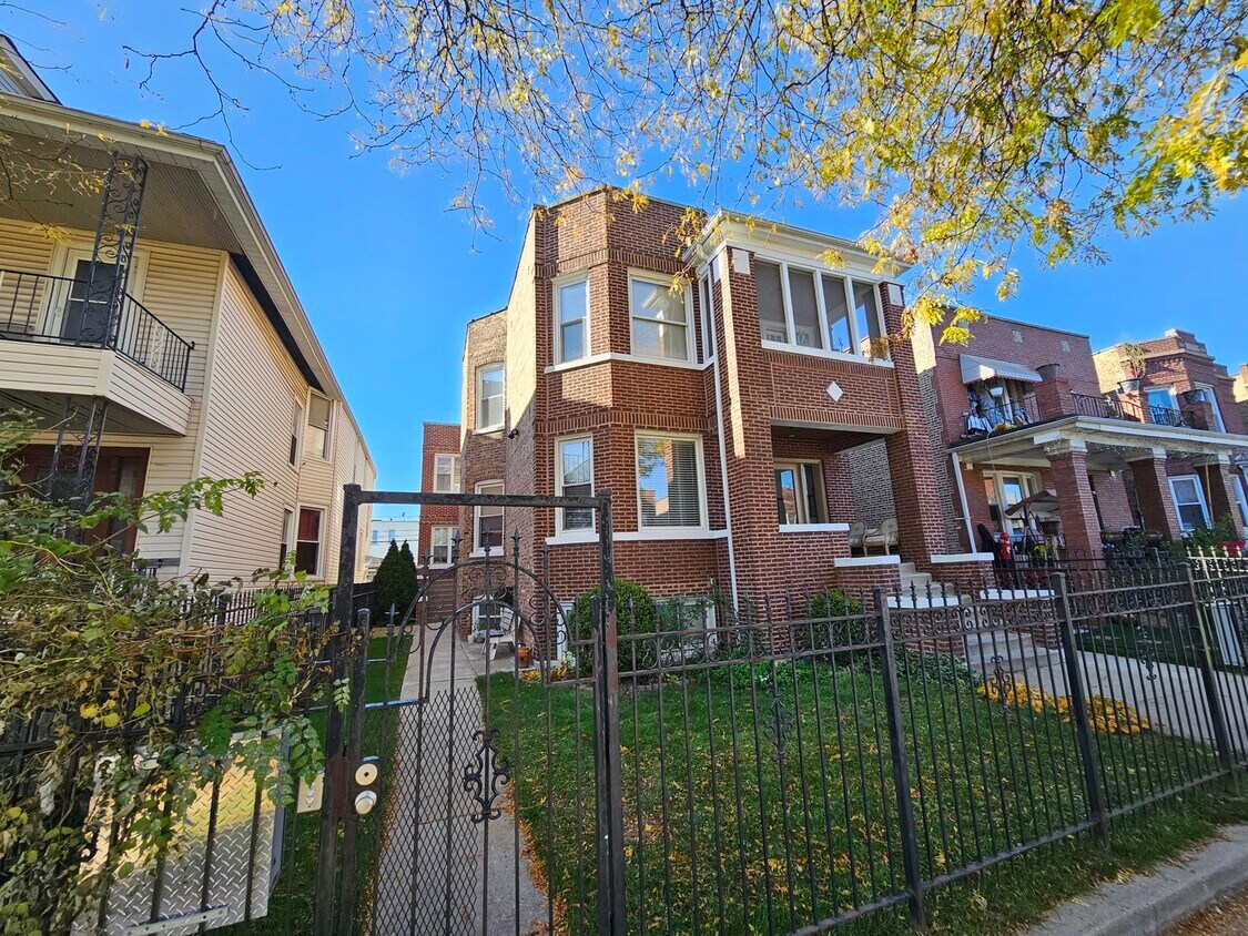 2326 N Kostner Ave Unit 2, Chicago, IL 60639 Condo for Rent in