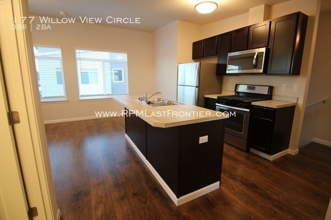 Building Photo - 177 Willow View Circle