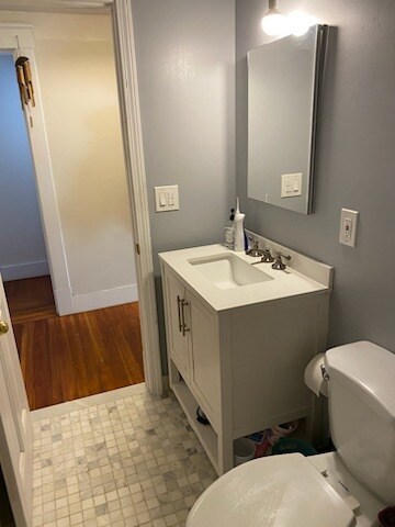 Foto del edificio - 671 N Broadway St