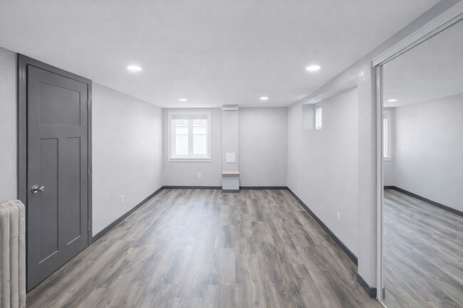 Foto del edificio - 809 13th Ave SE