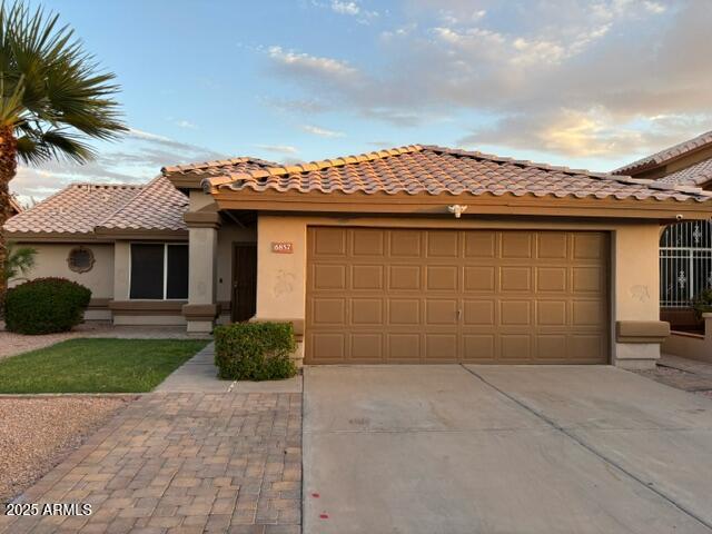 Foto del edificio - 6857 W Cherry Hills Dr
