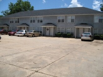 Primary Photo - 3453-3455 Dandale Dr