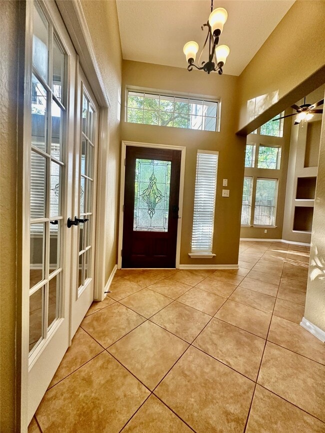 Building Photo - 3 W Greenhill Terrace Pl