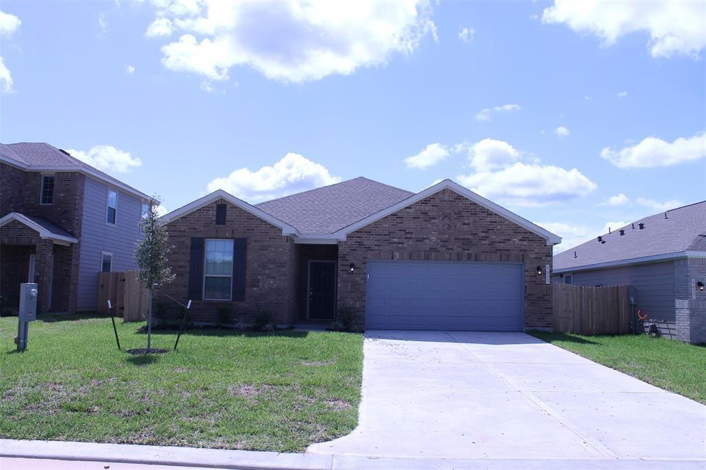 Primary Photo - 9637 Caney Trails Rd