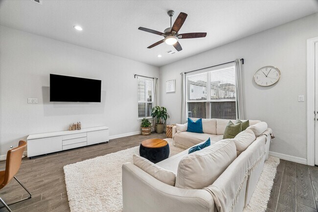 Foto del edificio - 1514 Canter Bayou Way