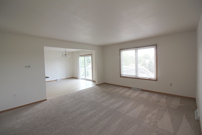 Building Photo - 914 Wesley Dr