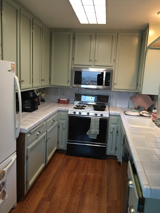 Foto del edificio - 547 Dawson St