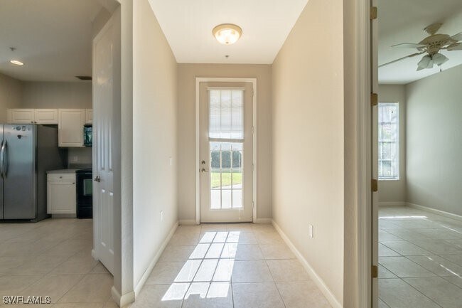 Foto del edificio - 7844 Clemson St