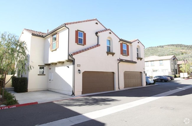Building Photo - 35807 Landon Ln