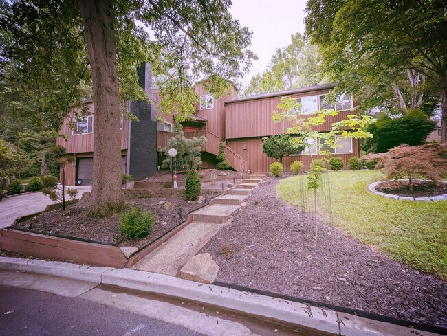 Foto del edificio - 11314 Buckleberry Path