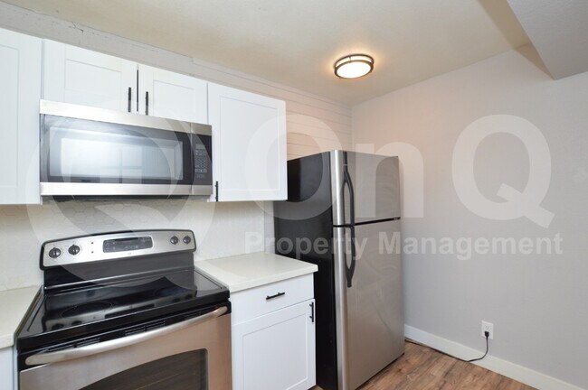 Foto del edificio - 6040 N 21st Ave