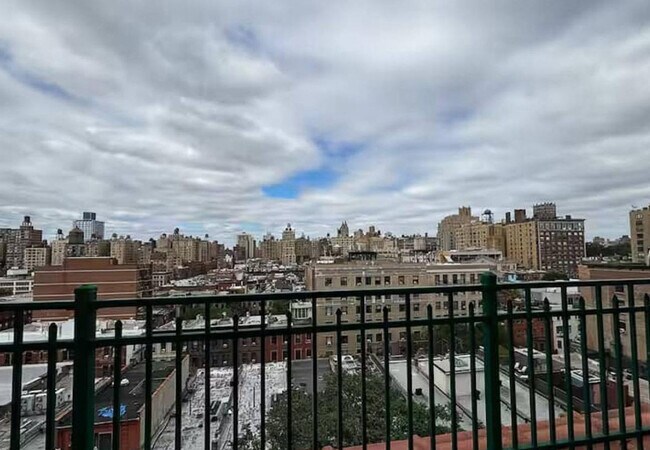 Foto del edificio - 32 E 32nd St