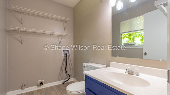 Foto del edificio - 531 Brookfield Ave