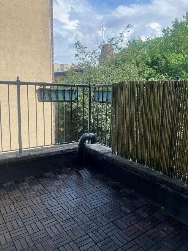Photo - 2099 5th Ave, Unit 2