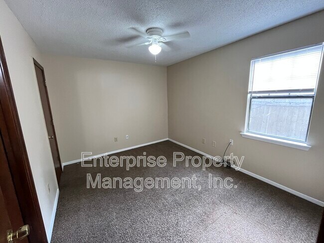 Foto del edificio - 3729 Wyndance Cove