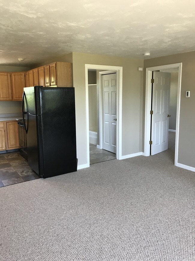 Sala de estar - 139 W Main St