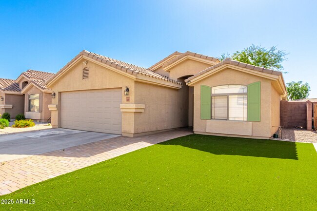 Foto del edificio - 4410 N 124th Ave