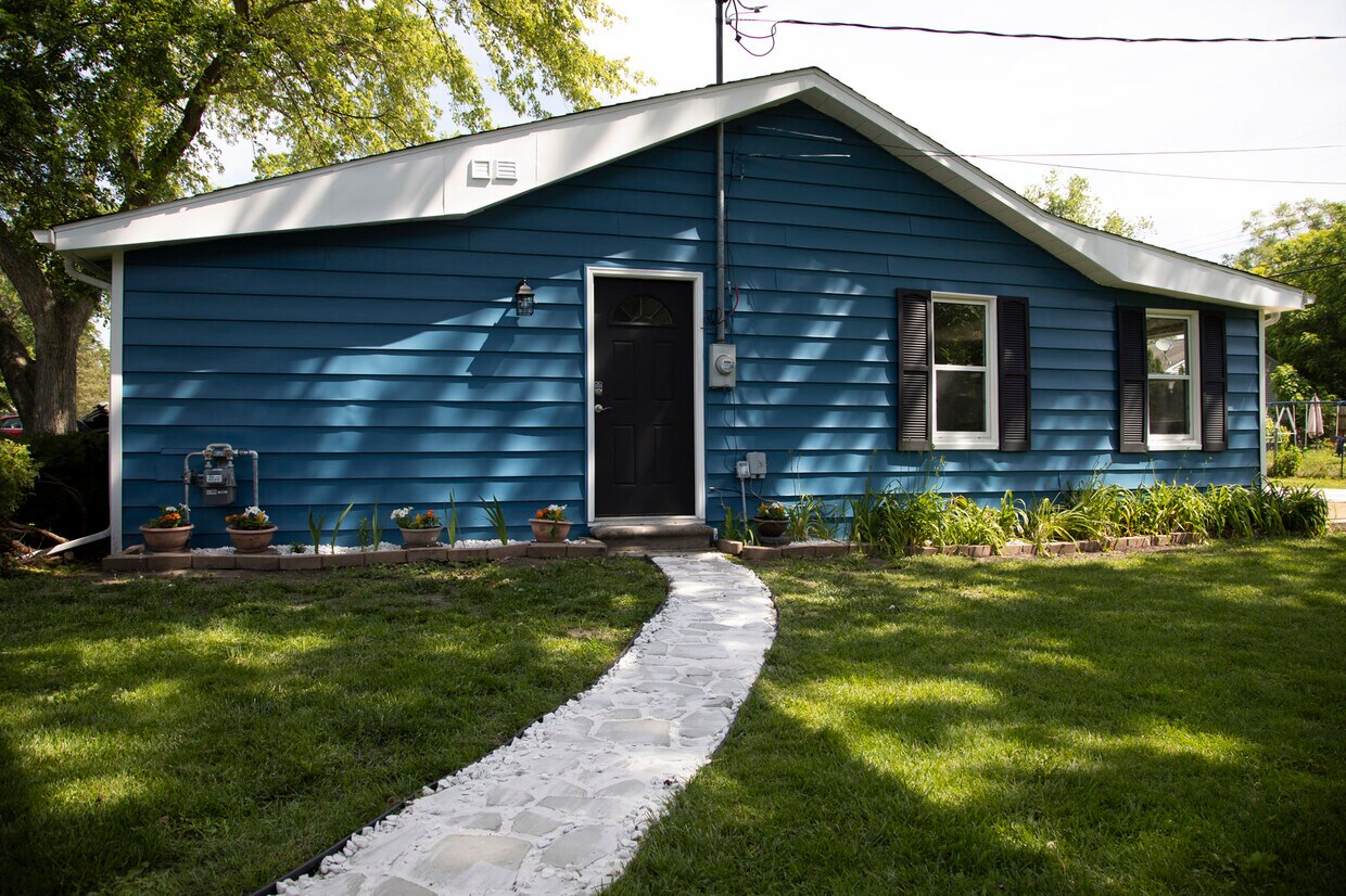 exterior - 9024 Garfield Dr