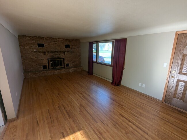 Foto del edificio - 1212 Saint Paul Rd