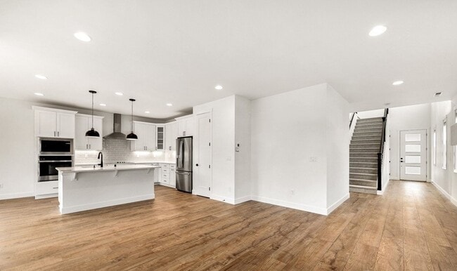 Foto del edificio - Gorgeous large 4 bedroom home in Tehaleh a...