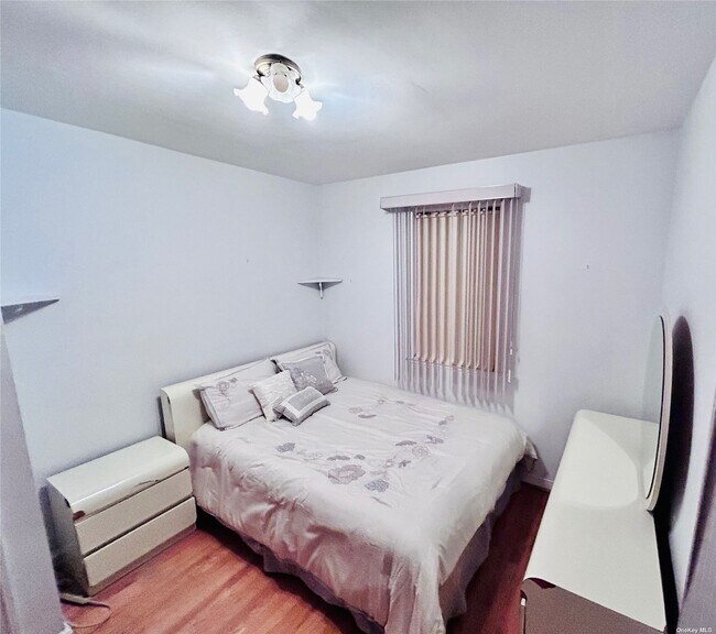 Foto del edificio - 17-20-20 150th St