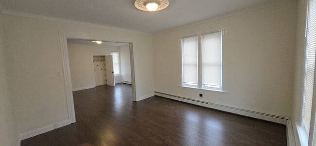 Building Photo - 53 Sumner St