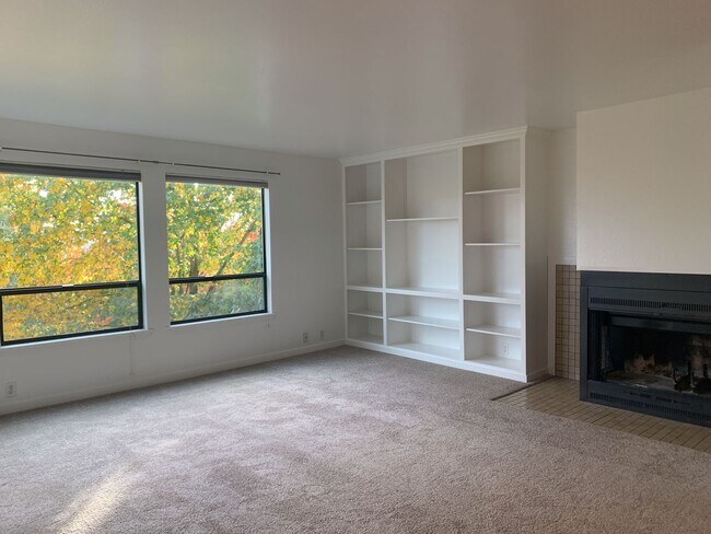 Foto del edificio - Welcome Home 1 Bd/1 Ba Serene Street - Low...