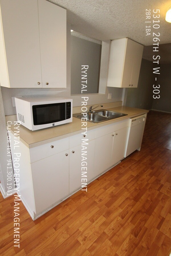Foto del edificio - 5310 26th St W