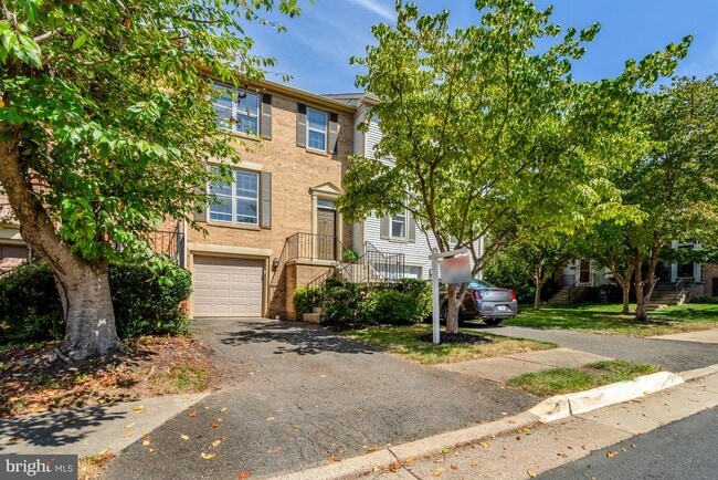 Building Photo - 4234 Fox Lake Dr