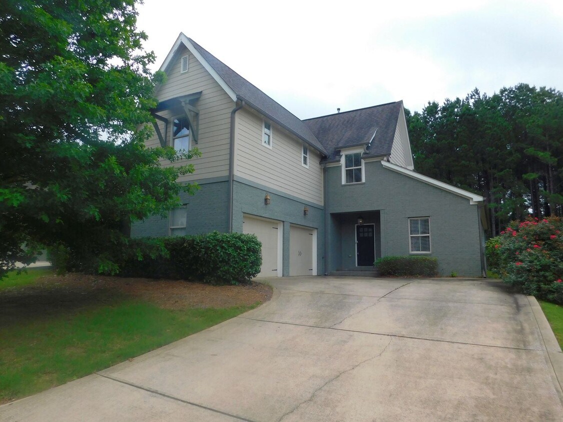 Primary Photo - Welcome Home to Luxury Living in Lake Cyrus!
