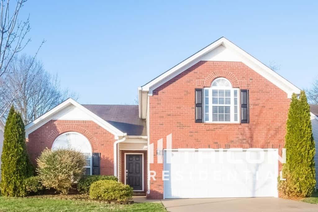 Foto principal - 4029 Deer Run Trace Spring Hill TN