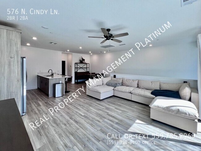 Foto del edificio - 576 N Cindy Ln