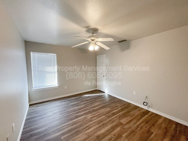 Foto del edificio - 5402 Marshall St
