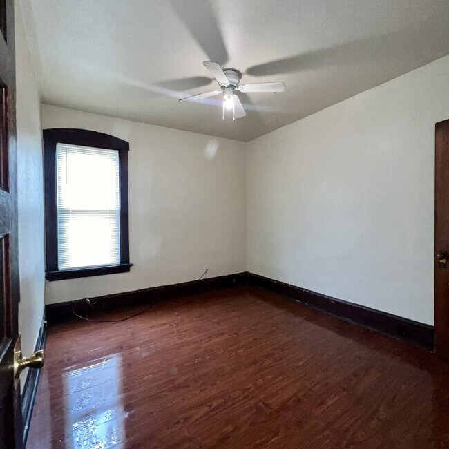 Foto del edificio - 2859 N 2nd st