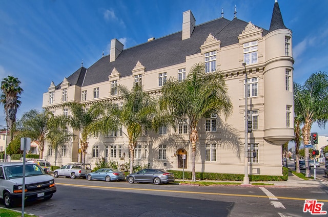 Primary Photo - 4353 W 5th St