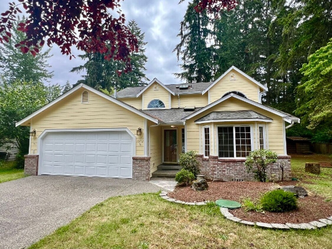 1513 15th Ct SE, Lacey, WA 98503 House Rental in Lacey, WA