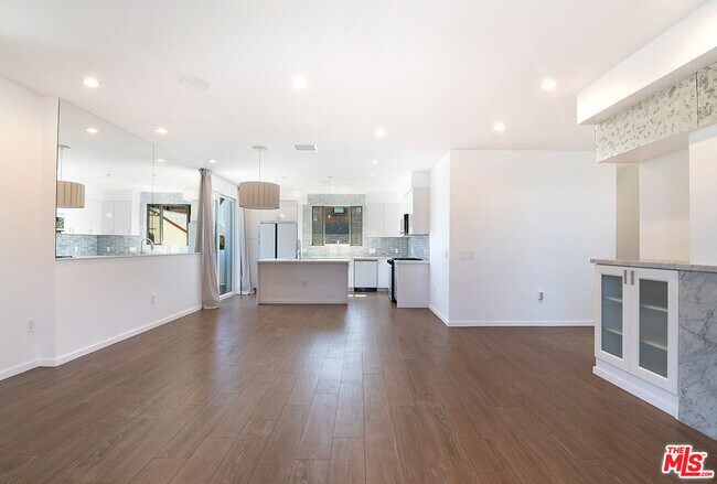 Foto del edificio - 1621 S Bedford St