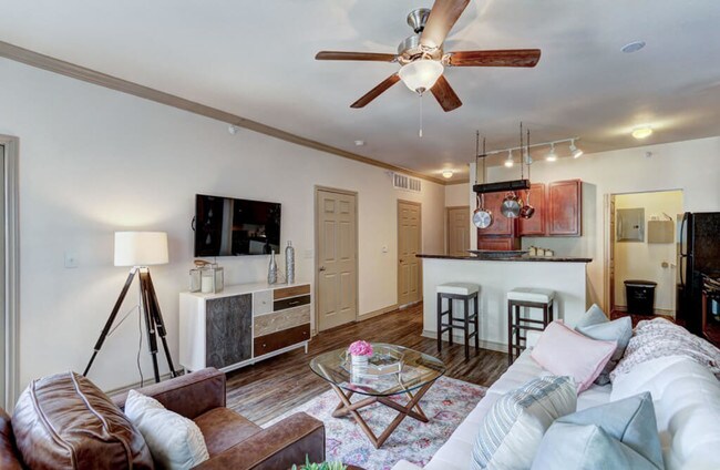 Aviare Arts District Apartments - Oklahoma City, OK | Apartments.com