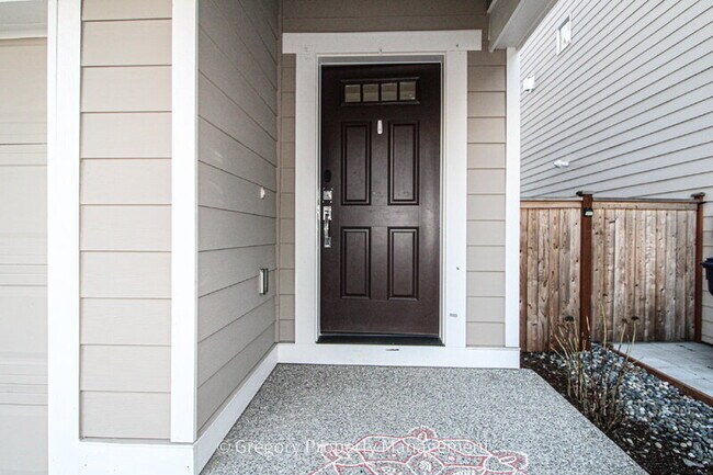 Foto del edificio - 19525 3rd Dr SE