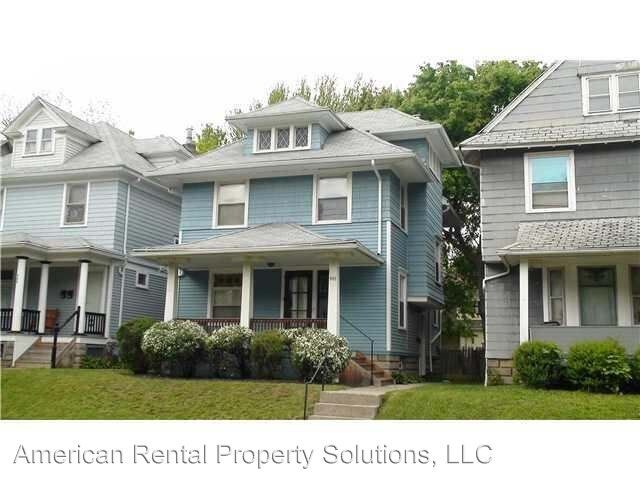 Primary Photo - 446 Melville St