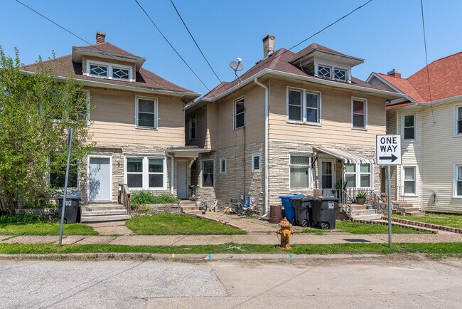 Foto del edificio - 1527 8th Ave