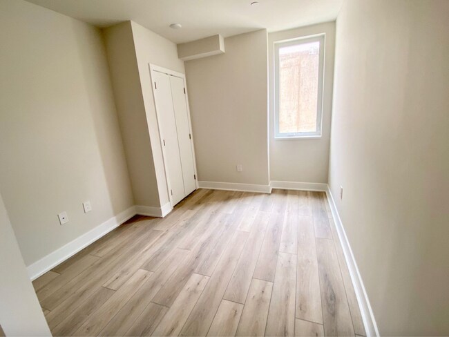 Foto del edificio - 1518 N 8th St