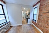 Foto principal - 127 E 7th St