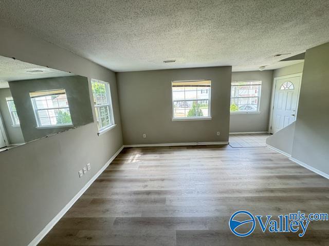 Foto del edificio - 2713 Clayton Dr NW