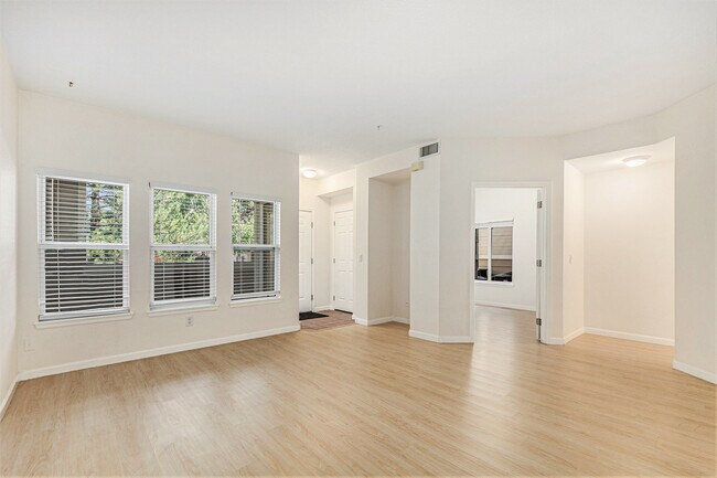 Foto del edificio - 8707 E Florida Ave