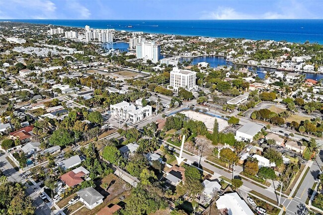 Foto del edificio - 820 SE 4th Ave