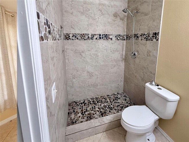 Foto del edificio - 143 Mango Dr