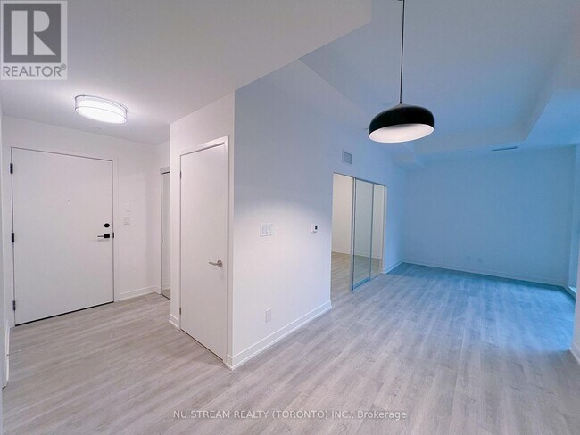 Building Photo - 8119 Birchmount Rd