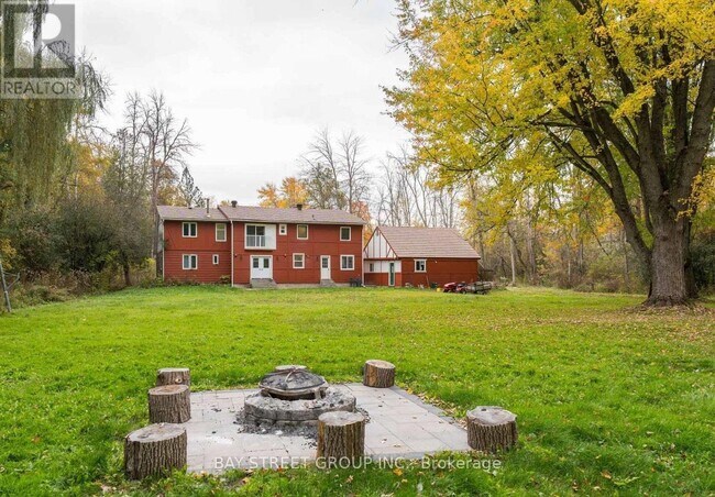 Photo du bâtiment - 7258 Line 9