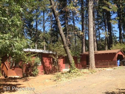 Building Photo - 6418 Oak Way